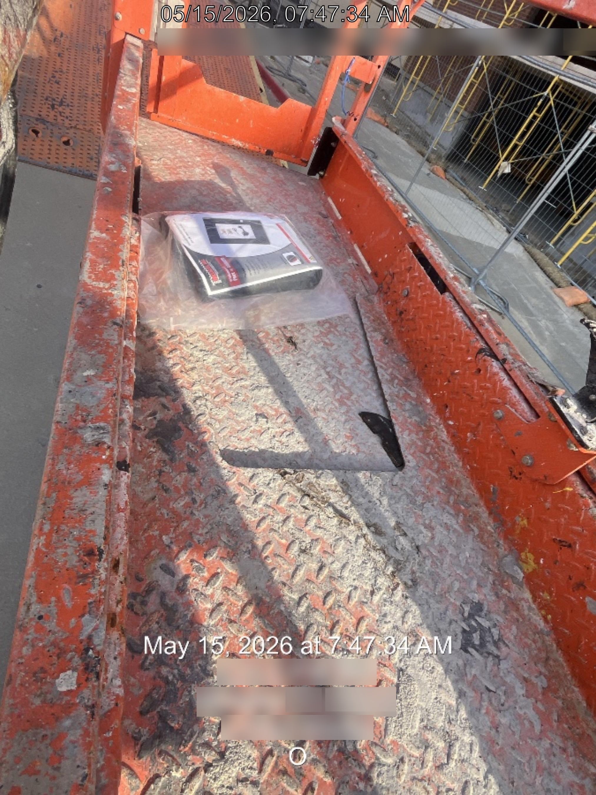 2023 JLG ES2632