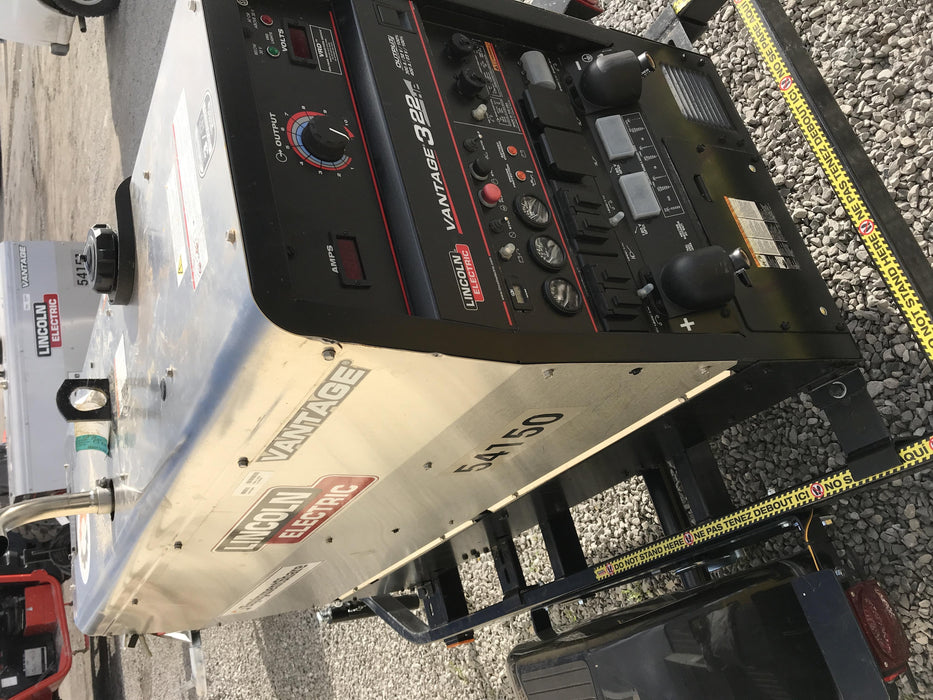 2019 Lincoln Electric Vantage 322 Welder Ready-Pak 3, Two wheel trailer, Fender and Light kit, Cable Rack