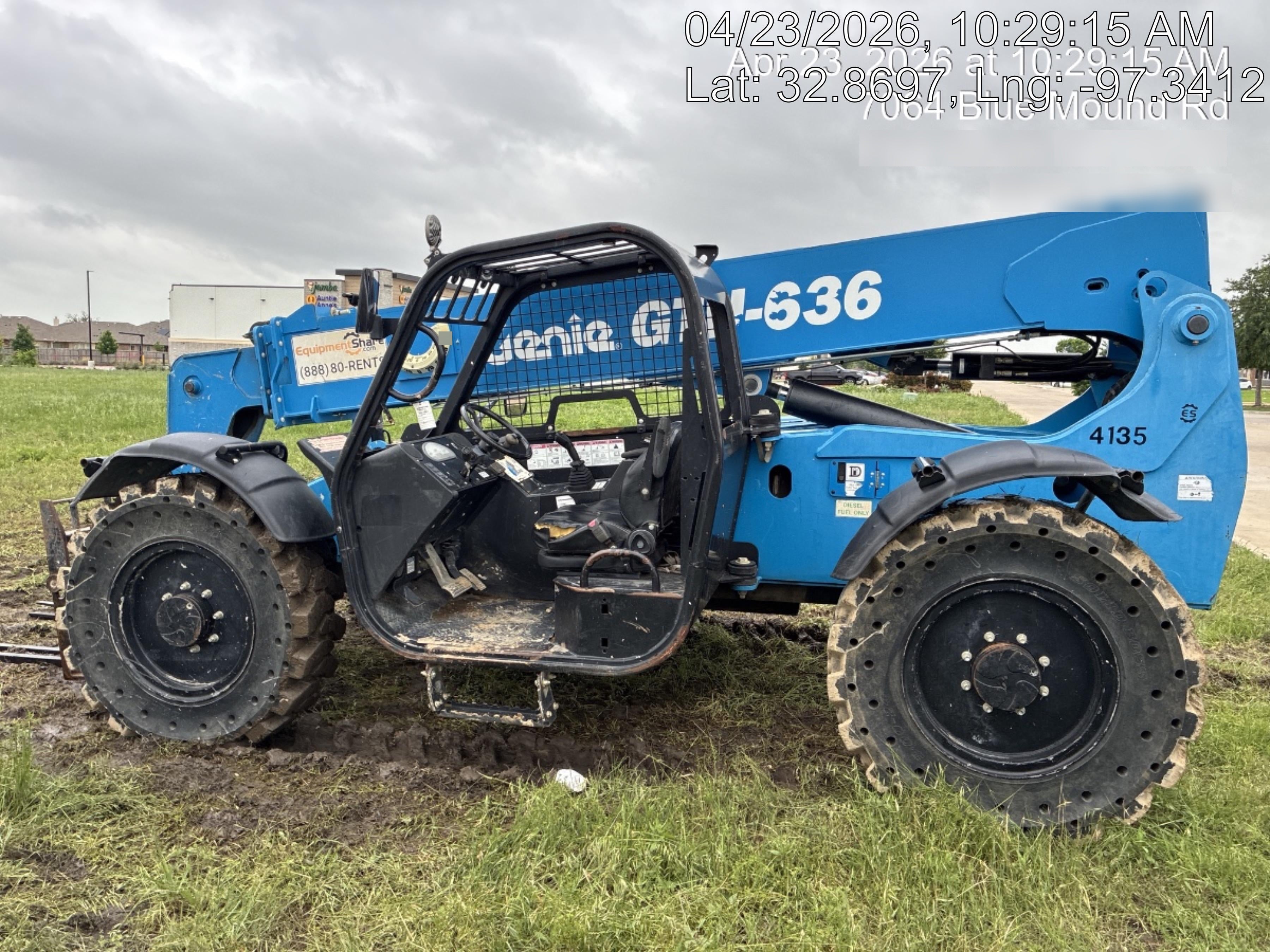 2017 Genie GTH-636 Genie GTH636 Telehandler, 48" Carriage, Solid Tires