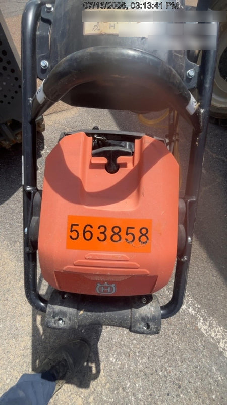 2025 HUSQVARNA LT5005