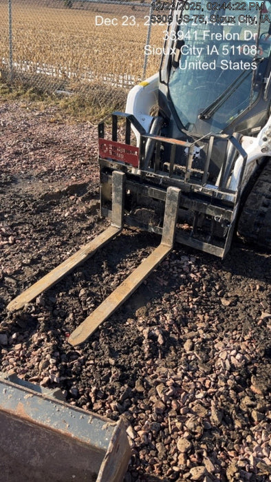 2024 VIRNIG 48" Pallet Forks - Virnig