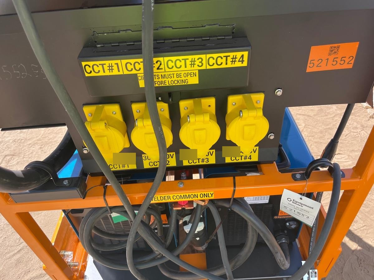 2025 LIND EQUIPMENT LE-4WR200APT-ES