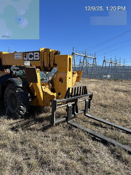 2019 JCB 512-56 Enclosed Cab, 74 HP, Solid Tires, Worklights, Beacon, Aux Hydraulics, Lifting Eye 60" Carriage/60" Forks