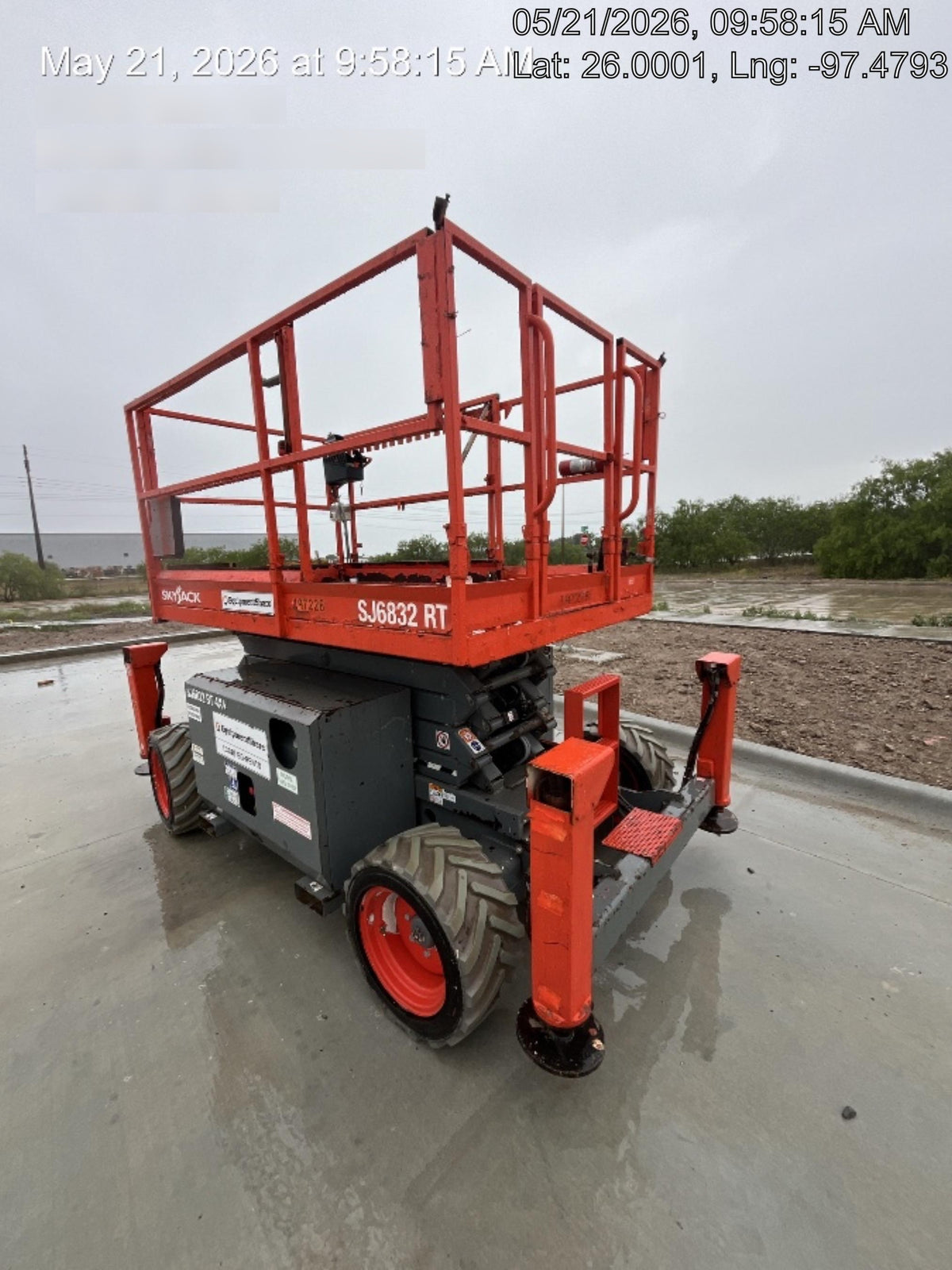2021 SKYJACK SJ6832 RT