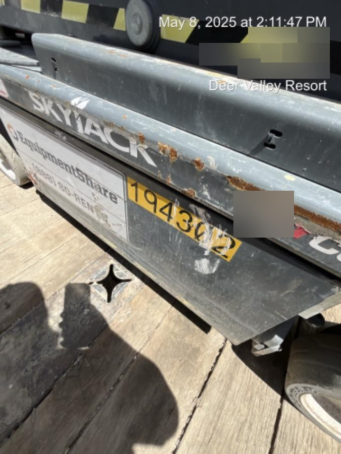 2021 SKYJACK SJ3219