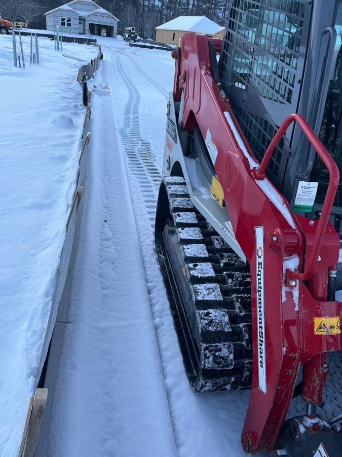 2024 TAKEUCHI TL10V2-CR