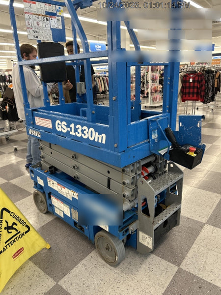 2021 GENIE GS-1330m