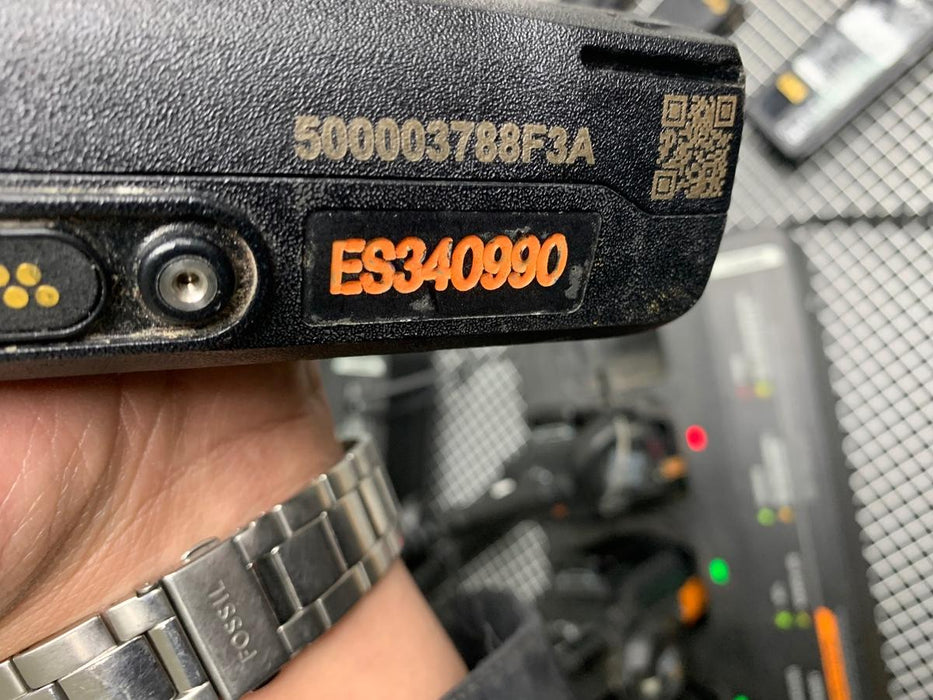 2023 MOTOROLA R7 DISPLAY