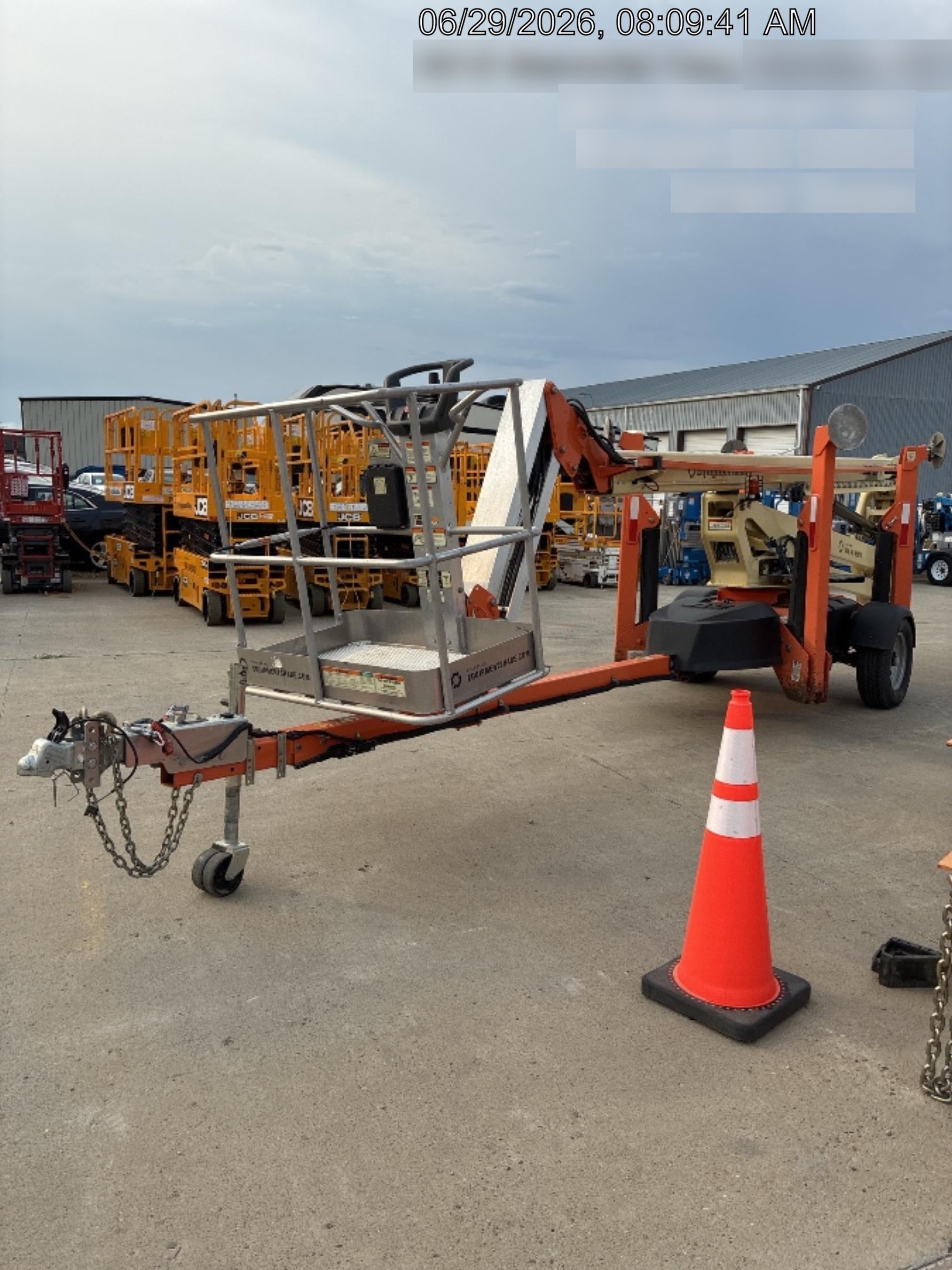 2023 JLG T500J