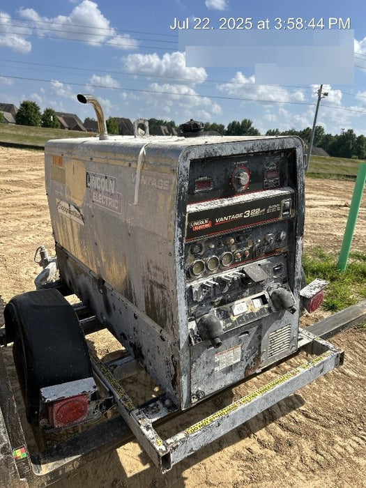 2019 Lincoln Electric Vantage 322 Welder Ready-Pak 3, Two wheel trailer, Fender and Light kit, Cable Rack