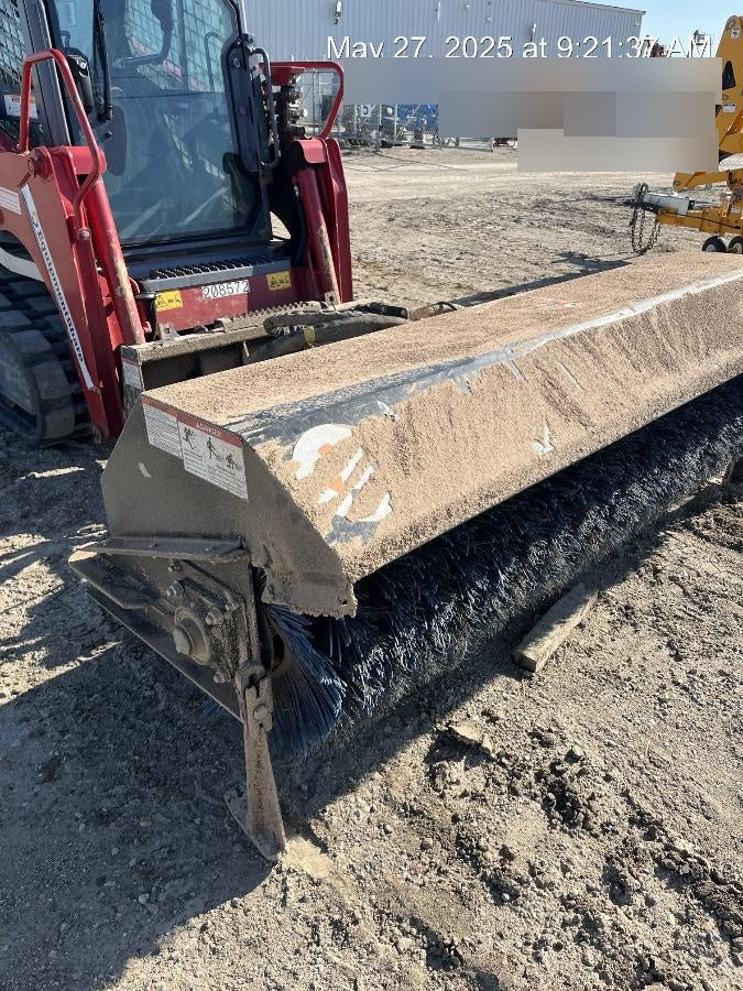 2022 TAKEUCHI 84" Broom - Takeuchi