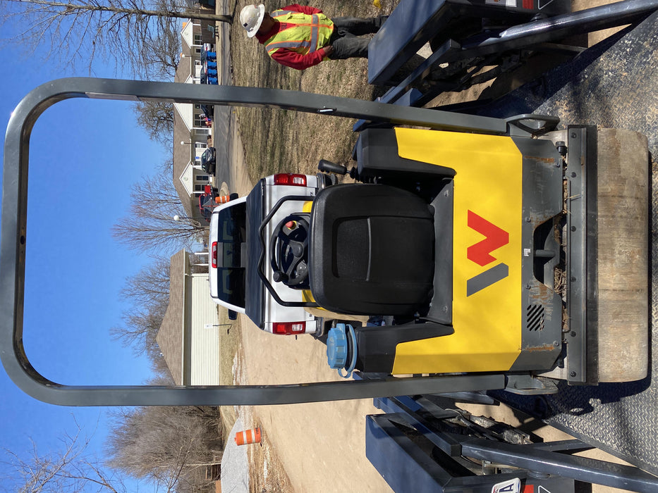 2019 WACKER NEUSON RD12A
