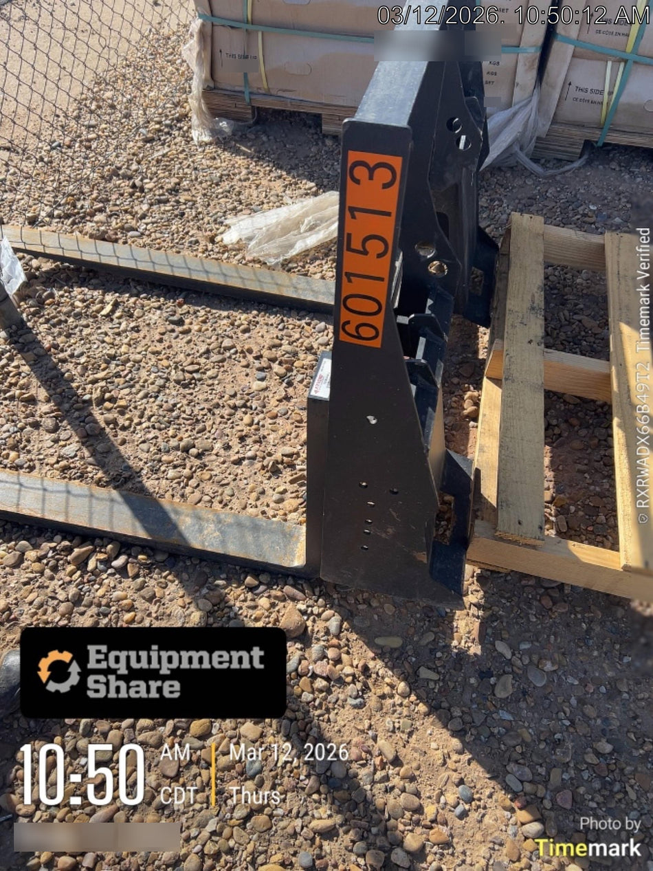 2025 ARROW MATERIAL HANDLING 48" Pallet Forks - Arrow