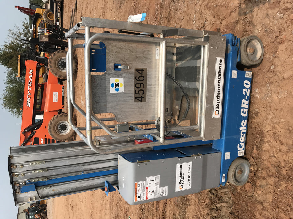 2019 GENIE GR-20