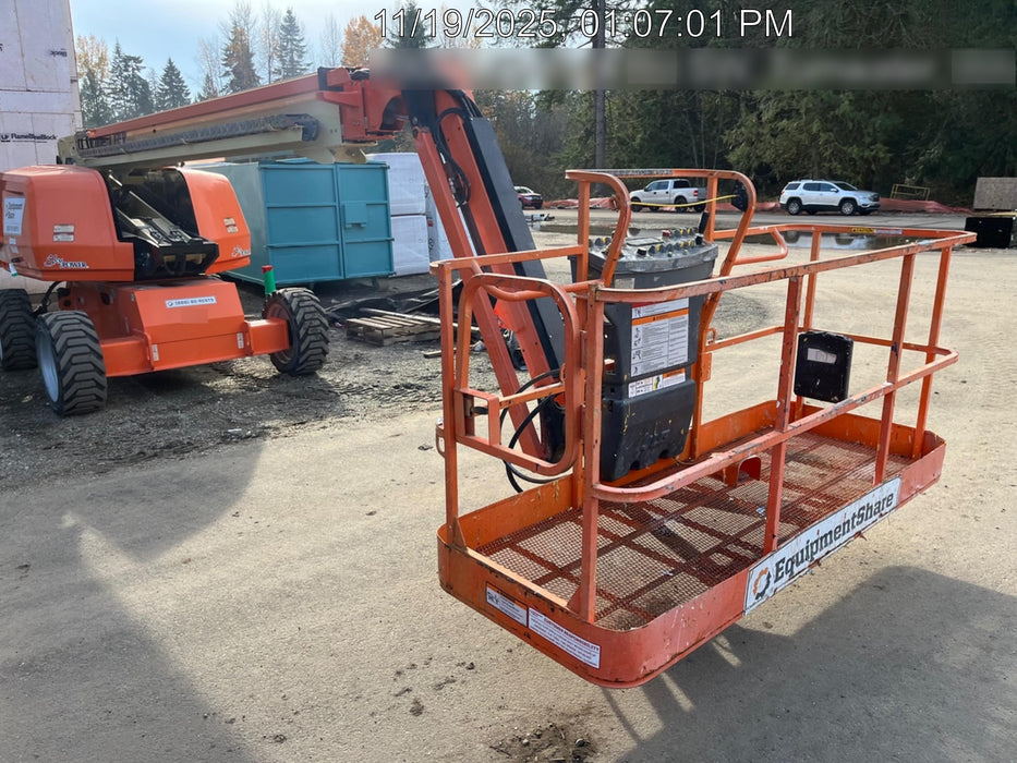 2019 JLG 660SJ