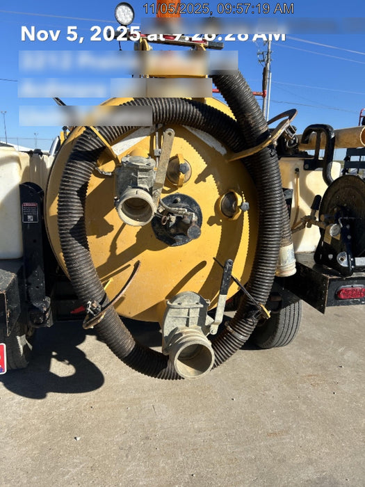 2023 Vac-Tron LP573XDT T4 Koehler Diesel Engine, 500 Gallon Debris Tank, x2 100 Gallon Water Tanks