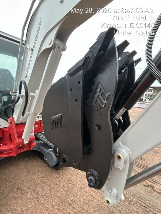 2025 TAKEUCHI 18" HD Bucket - Takeuchi