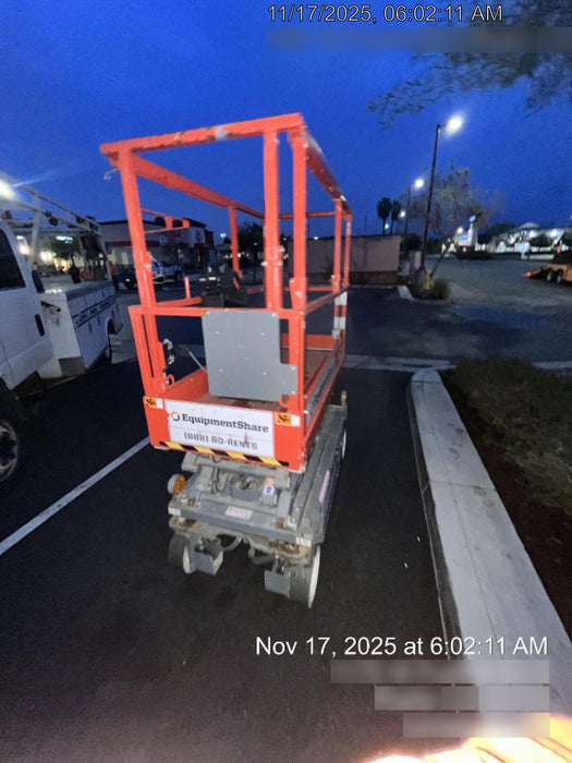 2020 Skyjack SJIII-3219 Solid NM Tires, Half height spring hinged entry gate, Dual Beacons, 800W Inverter