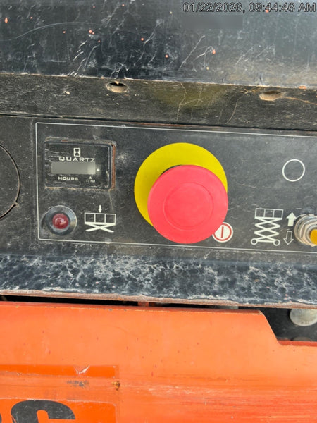 2021 JLG ES1932