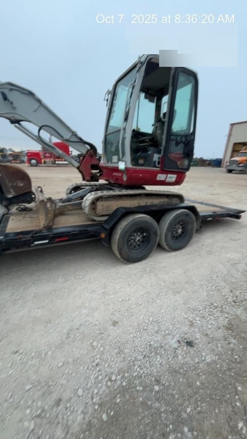 2022 LOADTRAIL Tilt-Deck Rental Trailer