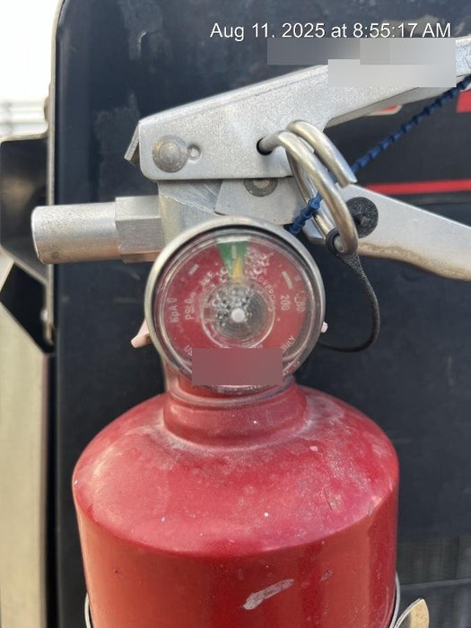 2019 Lincoln Electric Vantage 322 Welder Ready-Pak 3, Two wheel trailer, Fender and Light kit, Cable Rack