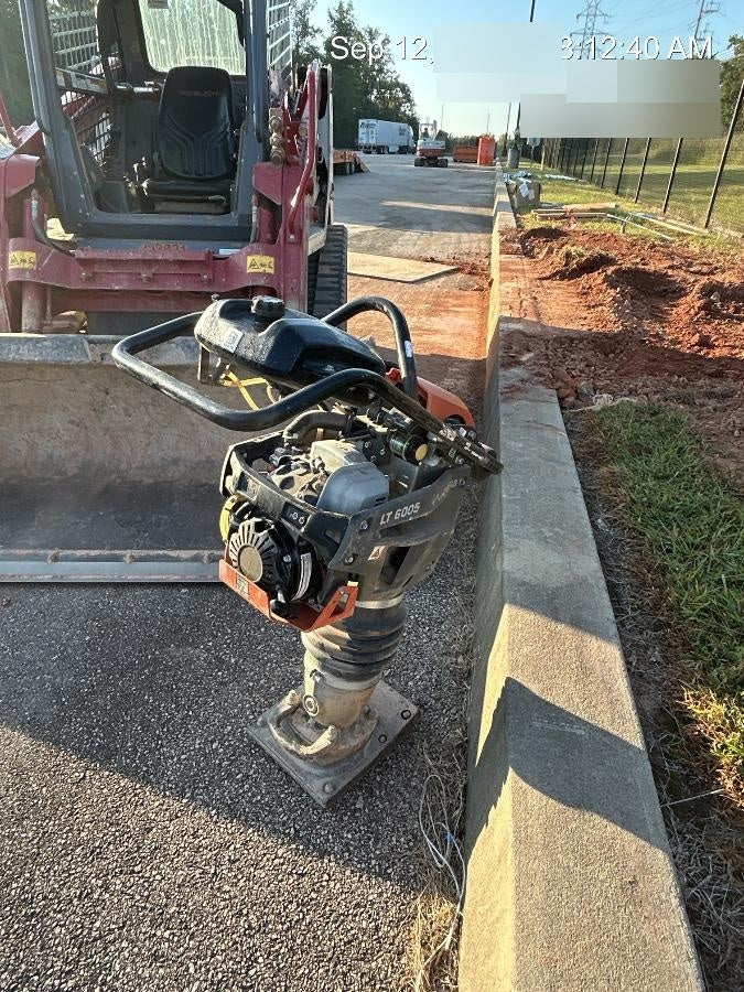 2024 HUSQVARNA LT6005