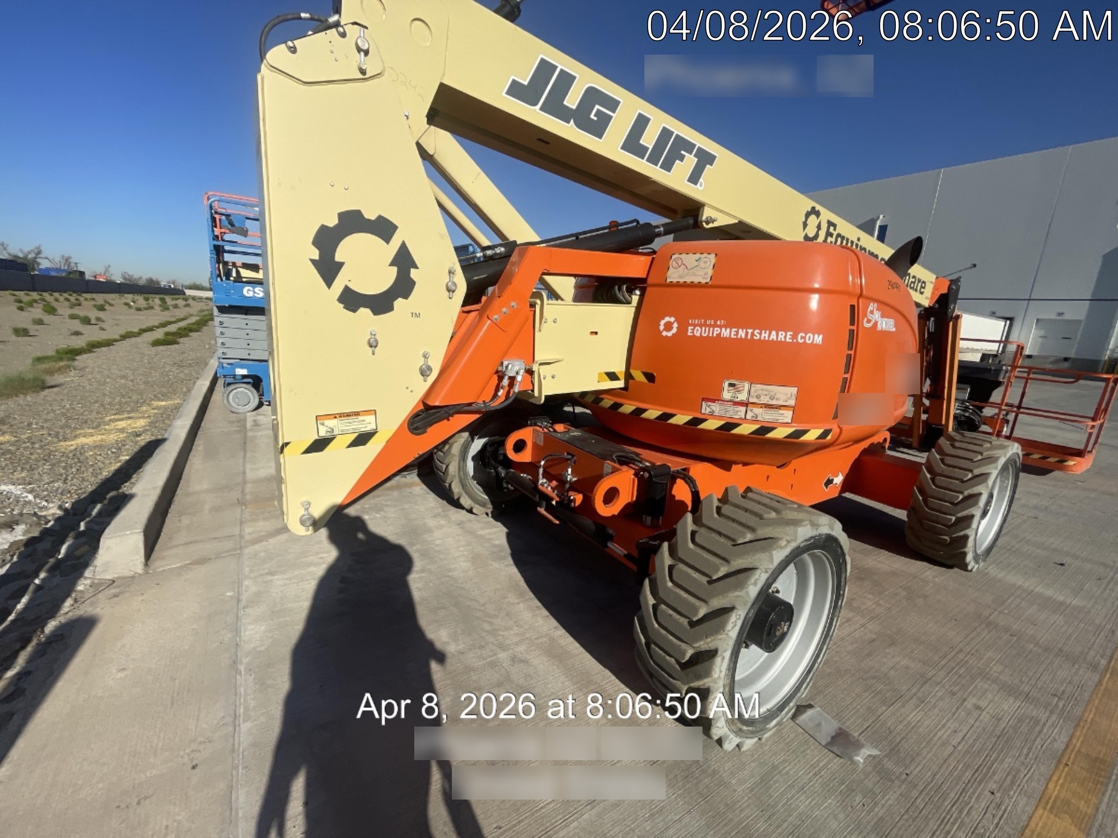 2023 JLG 600AJ