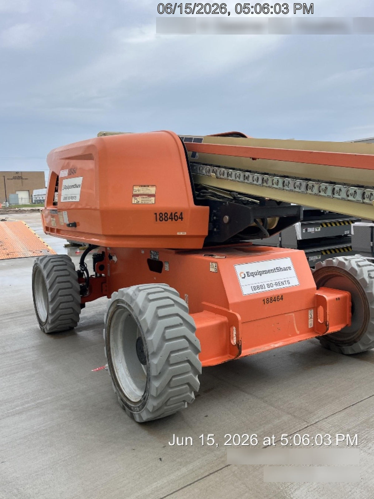 2021 JLG 600S