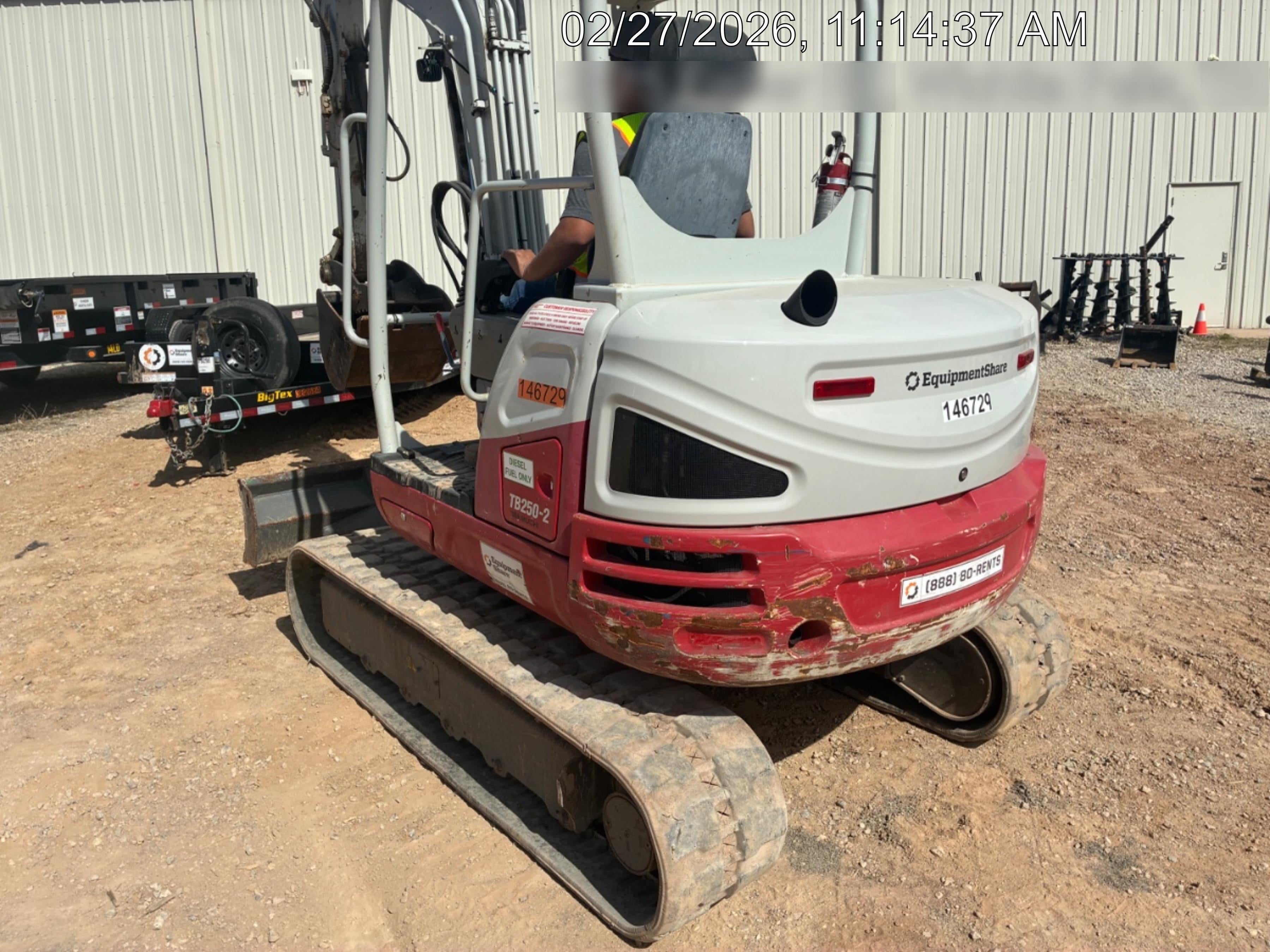 2021 TAKEUCHI TB250-2