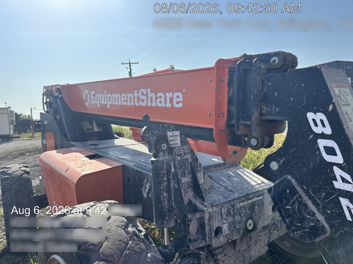 2023 SKYTRAK 8042