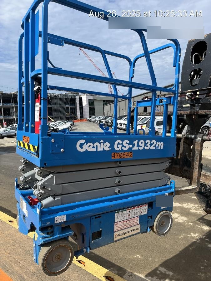 2024 GENIE GS-1932M