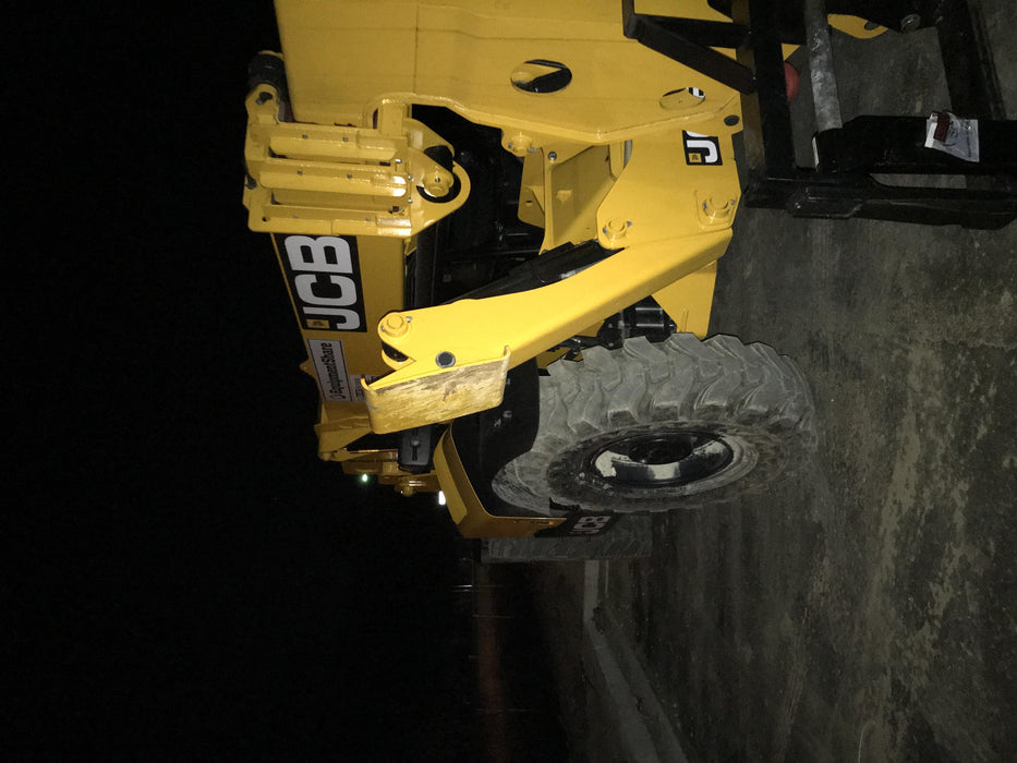 2019 JCB 510-56 Canopy, 74 HP, Solid Tires, STD Worklight, Beacon, Aux Hydraulics, Lifting Eye, Back up Alarm w/66" Carriage/60" Forks