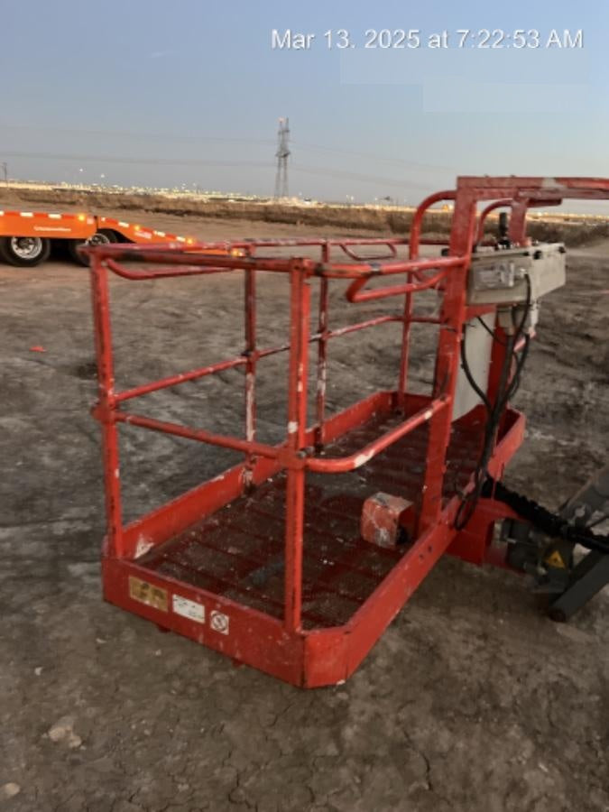 2016 SKYJACK SJ45T+