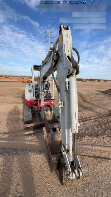 2021 TAKEUCHI TB235-2R