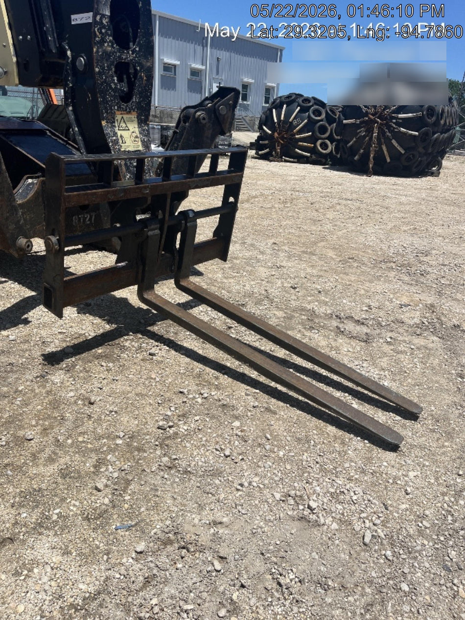 2018 JLG 1255