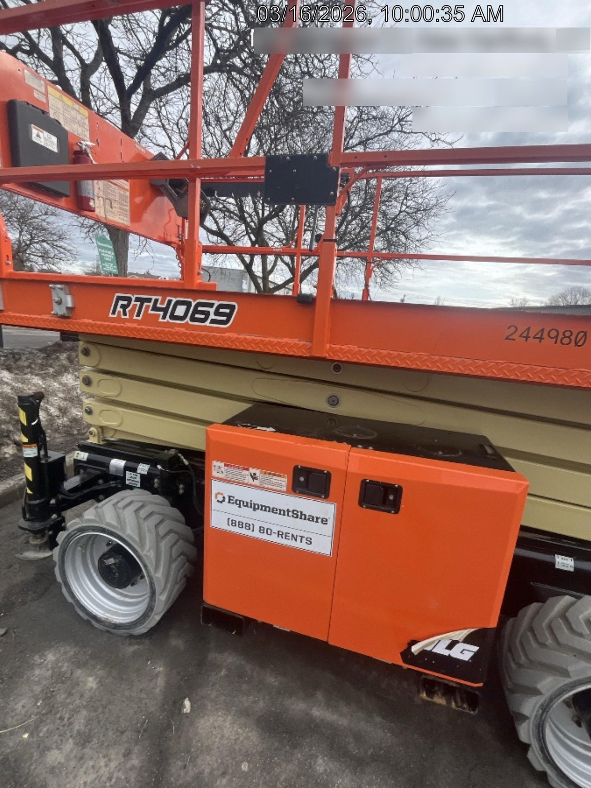 2022 JLG RT4069