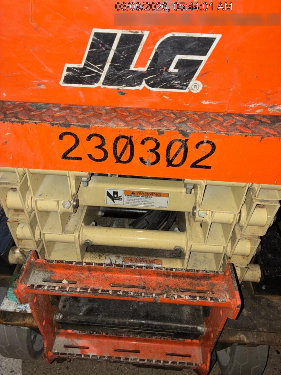 2022 JLG ES1932