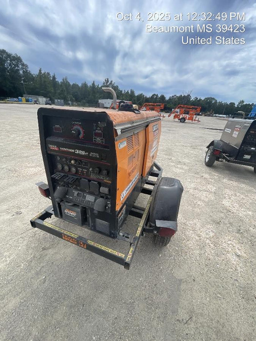 2021 Lincoln Electric Vantage 322 Vantage 322 Ready Pak 3 w/ Decals, ORANGE (includes trailer, cable rack, fender light kit) NO Telematics