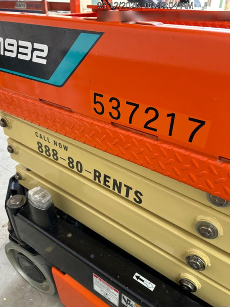 2025 JLG ES1932
