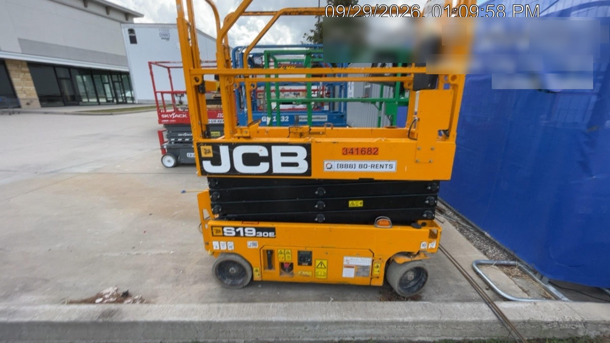 2023 JCB S1930E