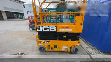 2023 JCB S1930E