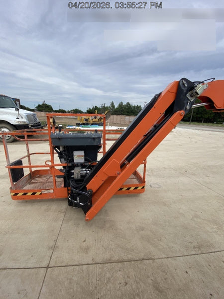 2023 JLG 660SJ