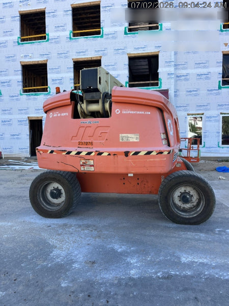 2022 JLG 660SJ