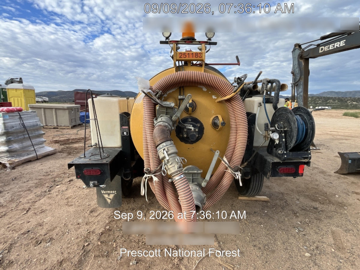 2022 Vac-Tron LP573XDT T4 Koehler Diesel Engine, 500 Gallon Debris Tank, x2 100 Gallon Water Tanks