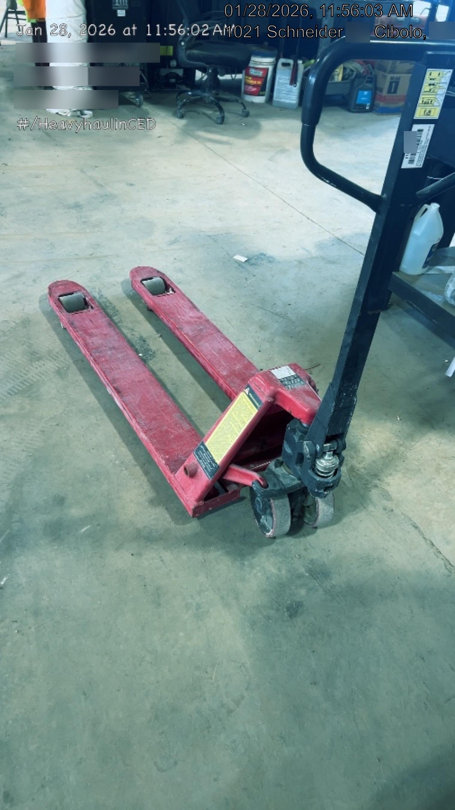 2022 DAYTON 5500 lb Pallet Jack