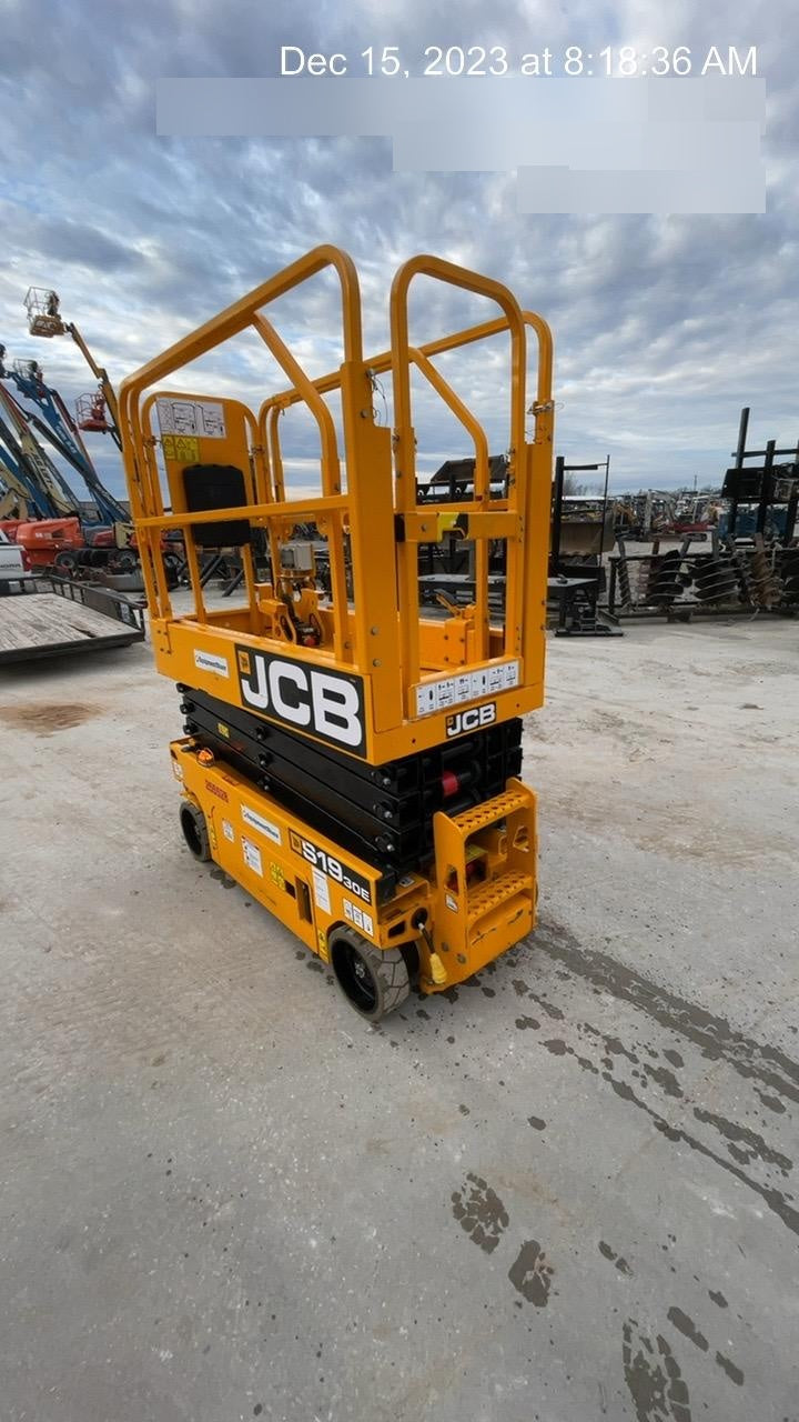 2022 JCB S1930E