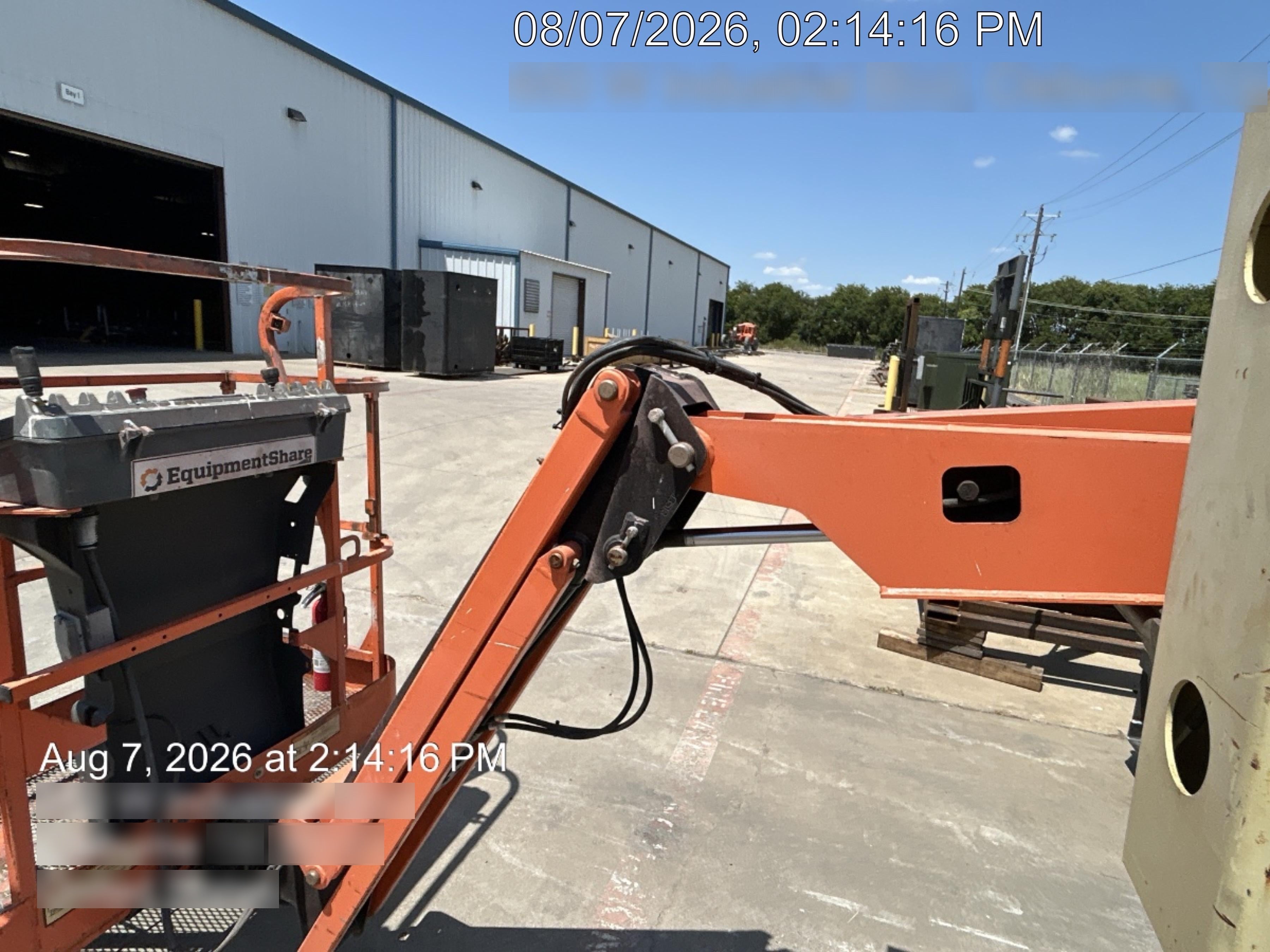 2019 JLG E450AJ
