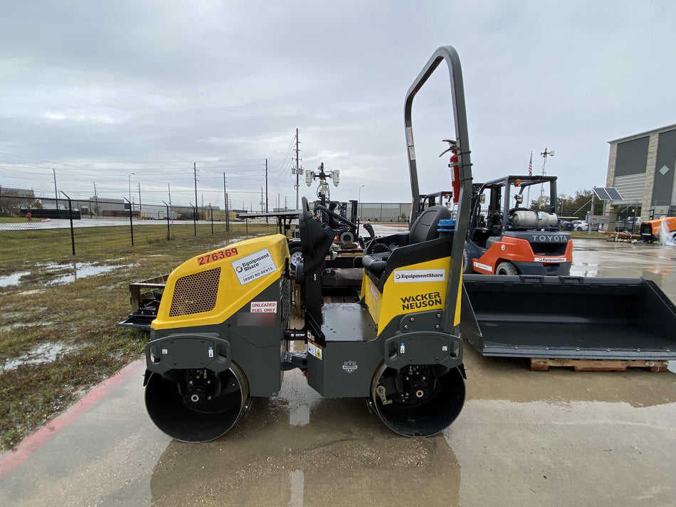 2023 WACKER NEUSON RD12A