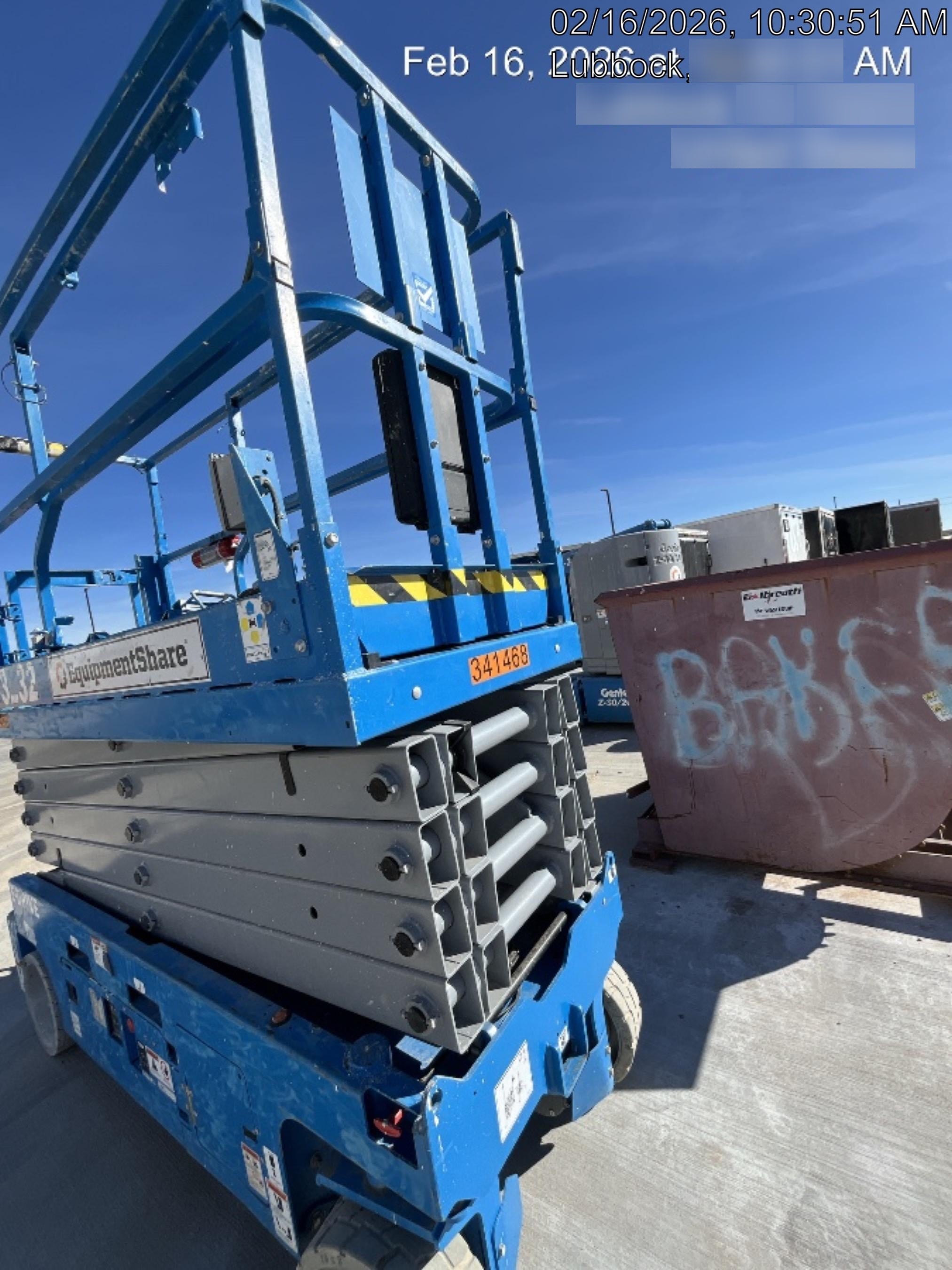 2023 GENIE GS-3232