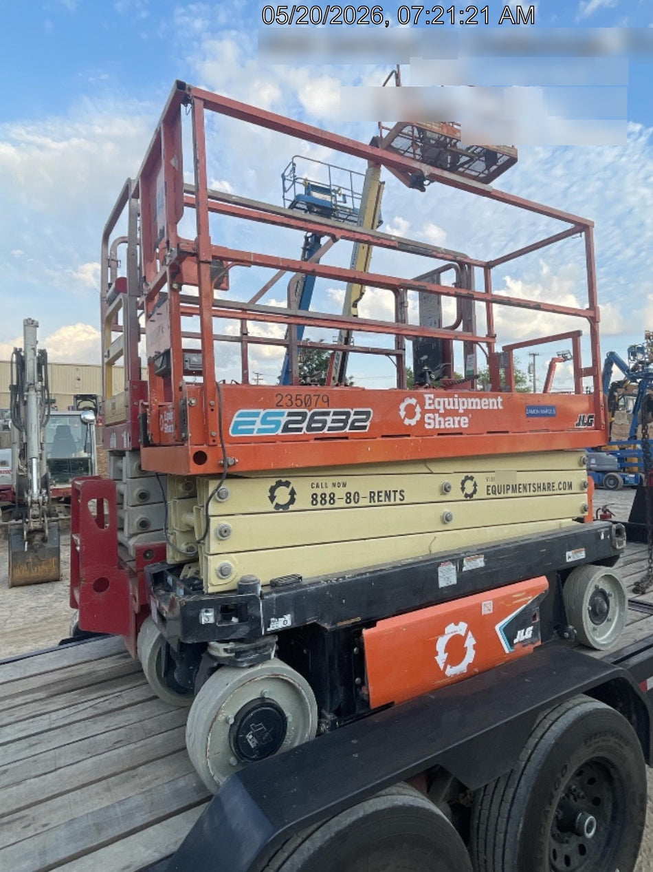2022 JLG ES2632